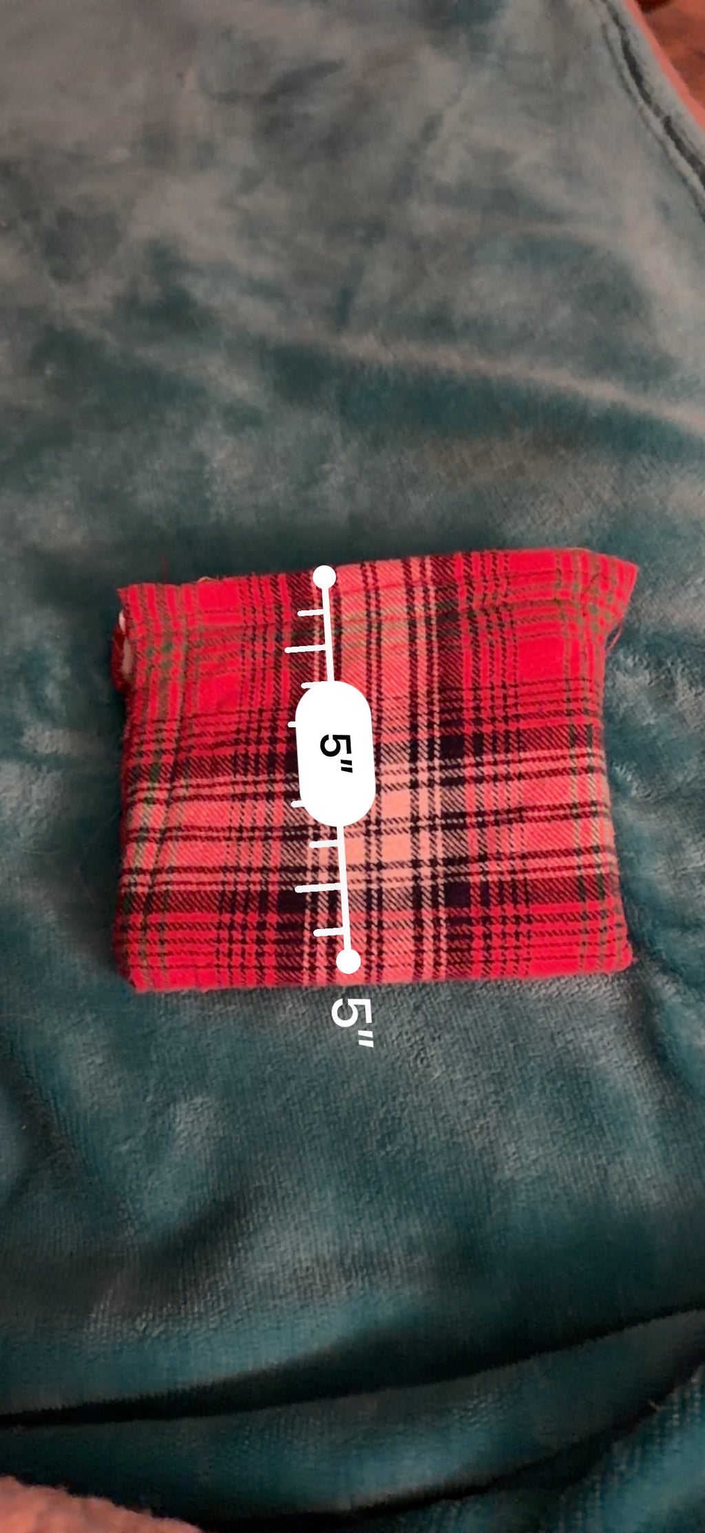 Red Plaid Zipper Pouch, Handmade Coin Purse, Small Cosmetic Bag, Mini Wallet, Christmas Stocking Stuffer, Handmade Gift